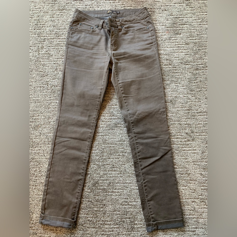 Prana women’s pants, size 27 (4)